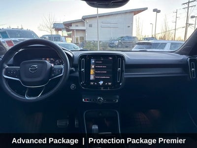 2021 Volvo XC40 R-Design