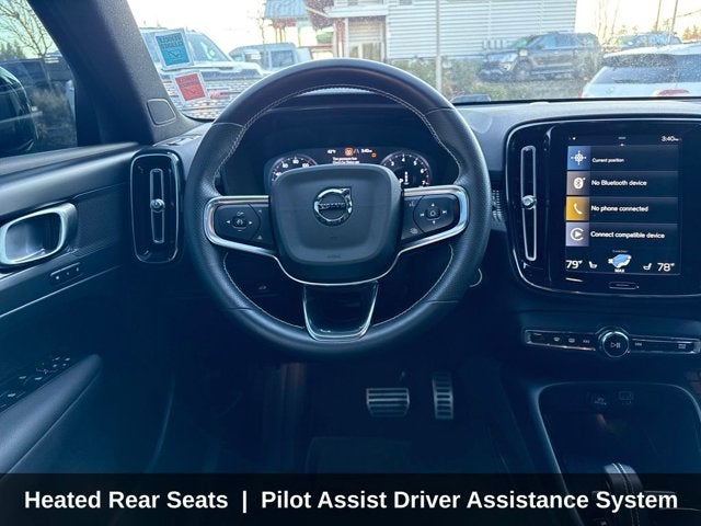 2021 Volvo XC40 R-Design