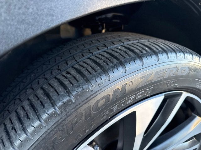 2021 Volvo XC40 R-Design