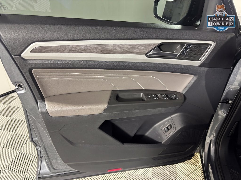 2023 Volkswagen Atlas Cross Sport 2.0T SE w/Technology