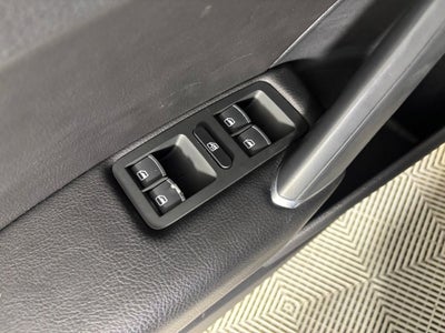 2017 Volkswagen Passat 1.8T SE w/Technology