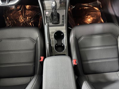 2017 Volkswagen Passat 1.8T SE w/Technology