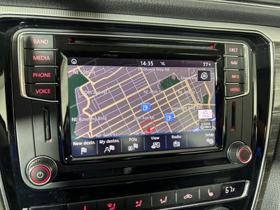 2017 Volkswagen Passat 1.8T SE w/Technology
