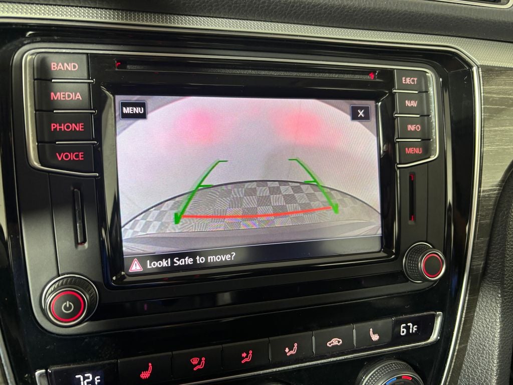 2017 Volkswagen Passat 1.8T SE w/Technology