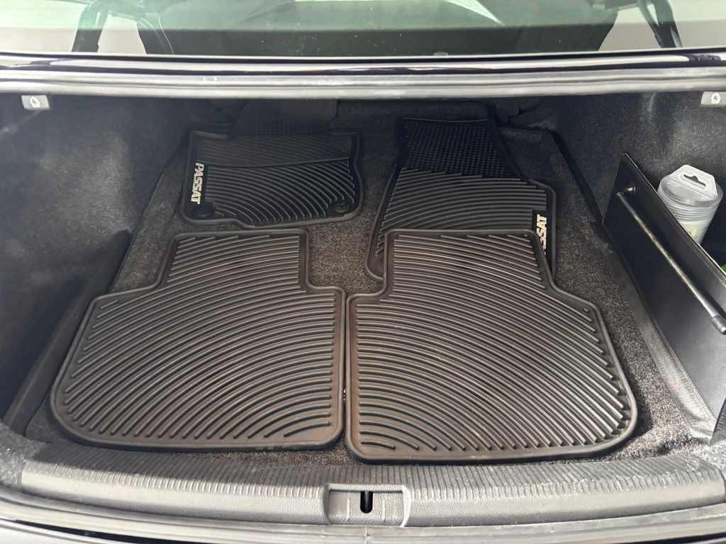 2017 Volkswagen Passat 1.8T SE w/Technology