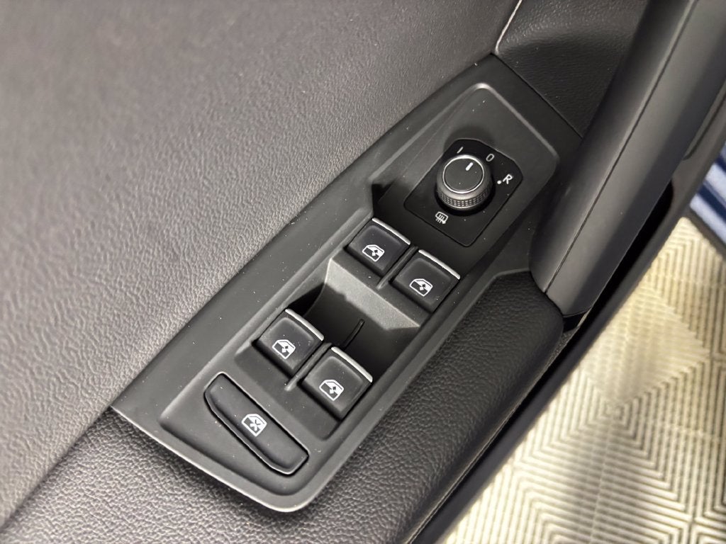 2019 Volkswagen Tiguan 2.0T SEL 4Motion