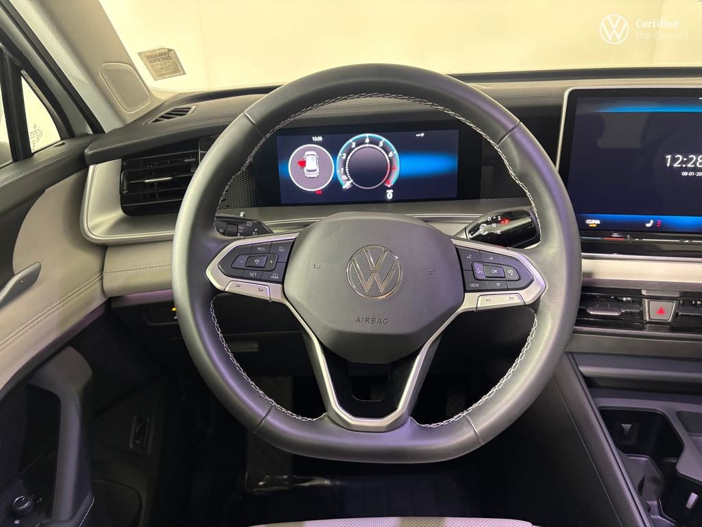 2025 Volkswagen Tiguan 2.0T SE