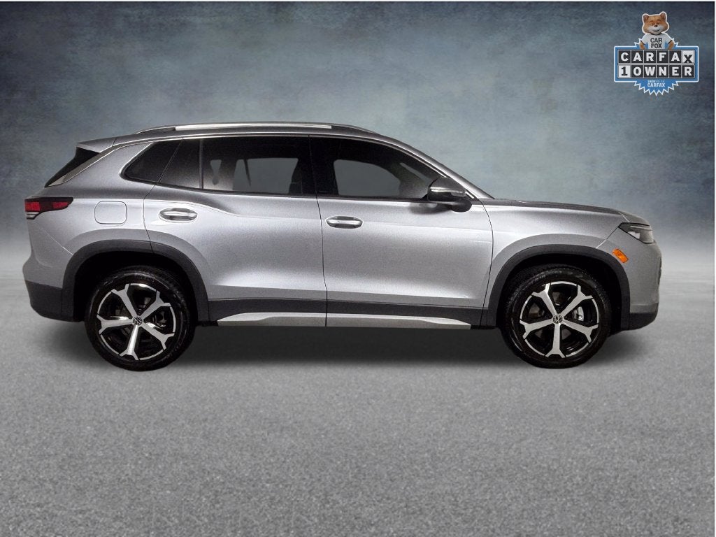 2025 Volkswagen Tiguan 2.0T SE