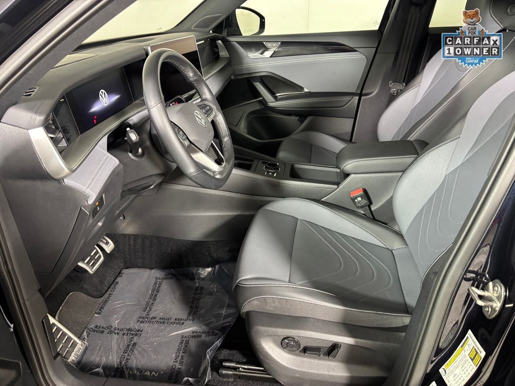 2025 Volkswagen Tiguan 2.0T SE R-Line Black