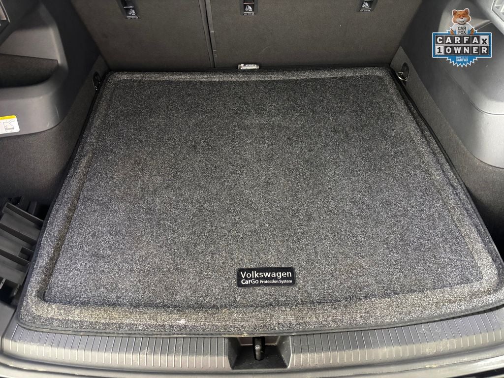 2025 Volkswagen Tiguan 2.0T SE R-Line Black