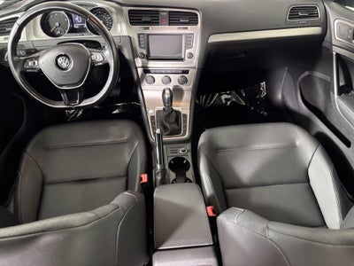 2017 Volkswagen Golf Wolfsburg