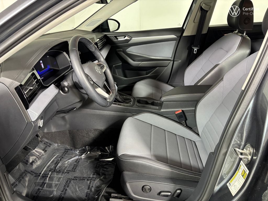 2025 Volkswagen Jetta 1.5T SE
