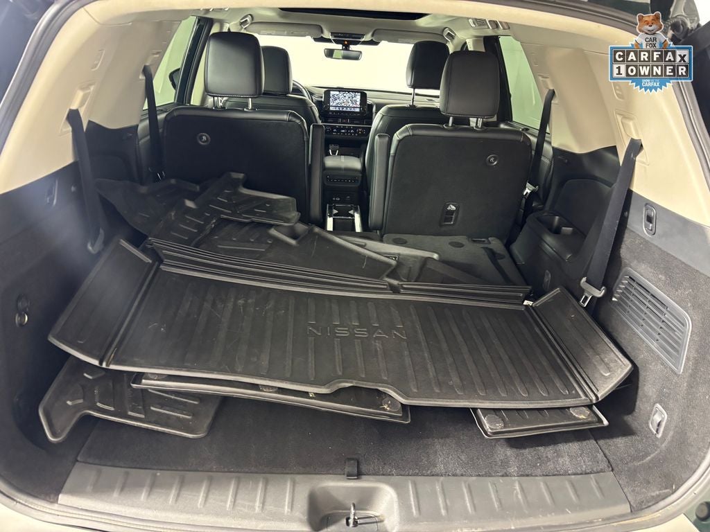 2023 Nissan Pathfinder Platinum