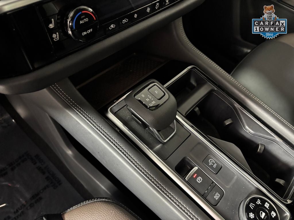 2023 Nissan Pathfinder Platinum