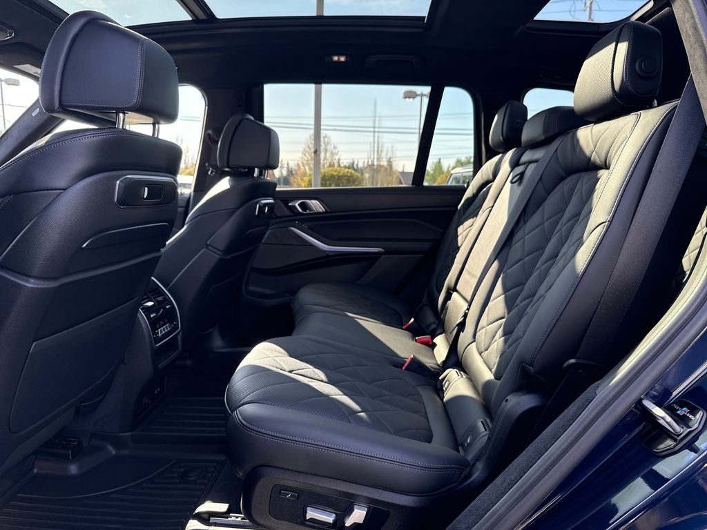 2023 BMW X7 40i - Photo 31