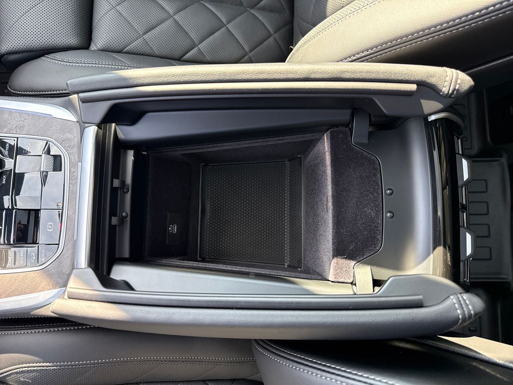 2023 BMW X7 40i - Photo 32