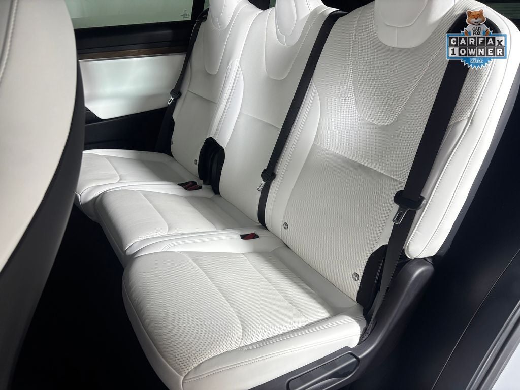 2022 Tesla Model X Base