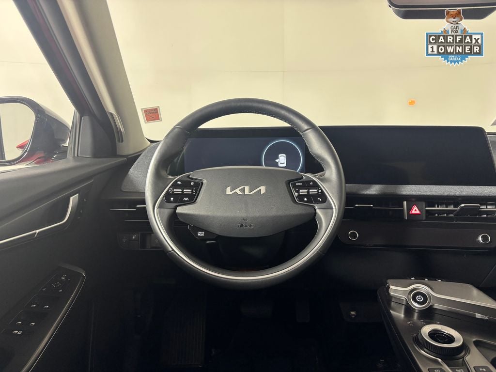 2024 Kia EV6 Light