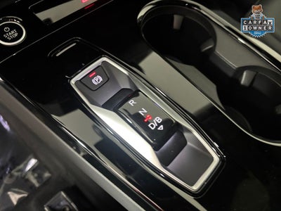 2025 Audi Q6 e-tron Premium quattro
