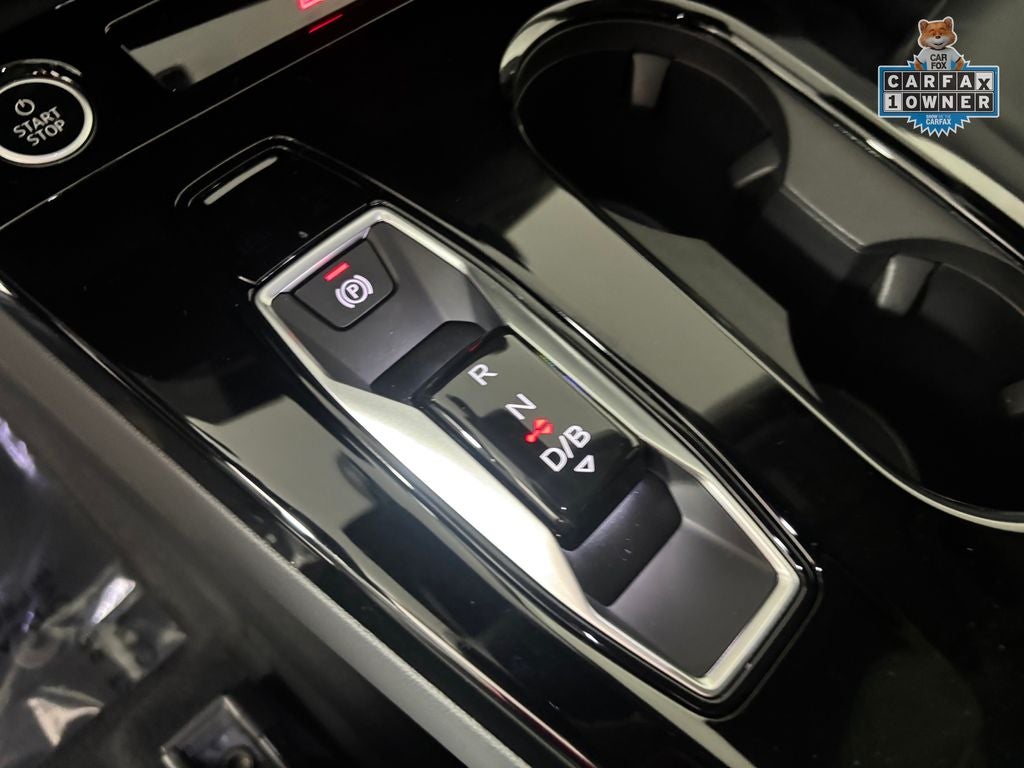 2025 Audi Q6 e-tron Premium quattro