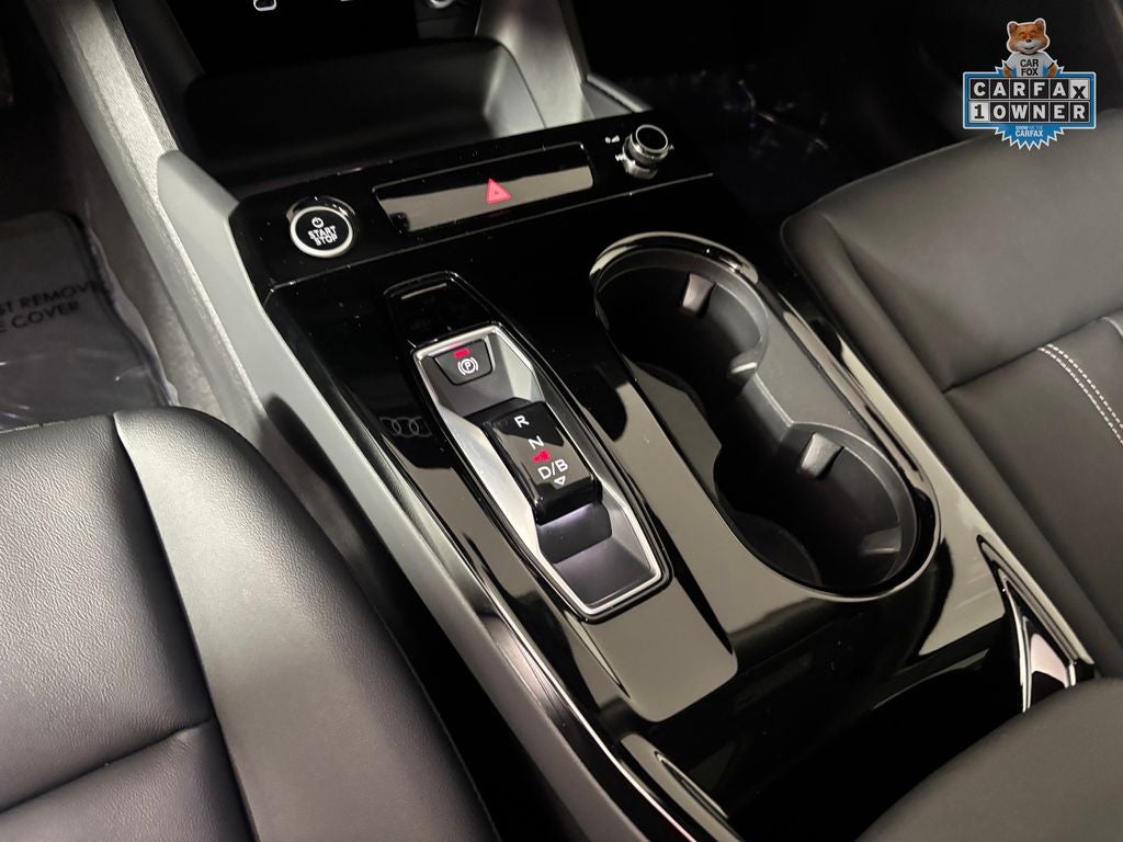 2025 Audi Q6 e-tron Premium quattro
