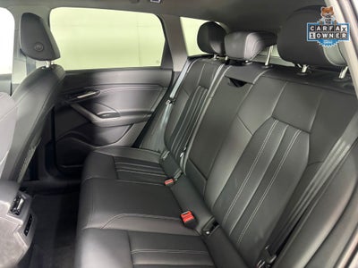 2025 Audi Q6 e-tron Premium quattro