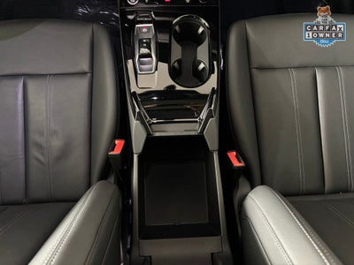 2025 Audi Q6 e-tron Premium quattro