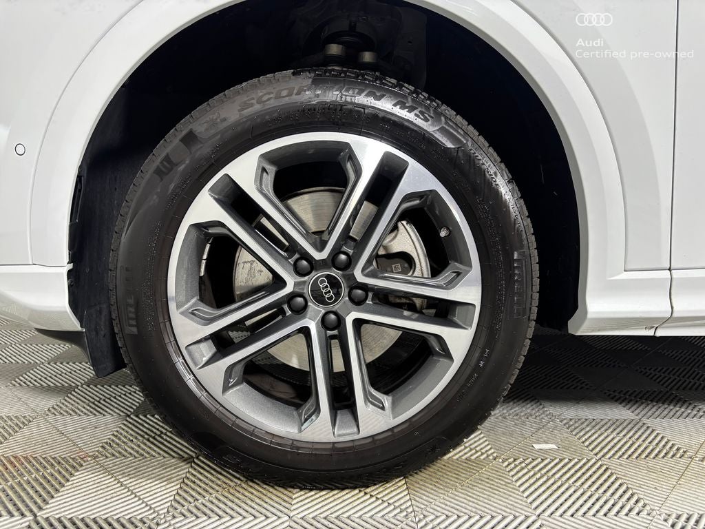 2025 Audi Q5 2.0T Premium quattro