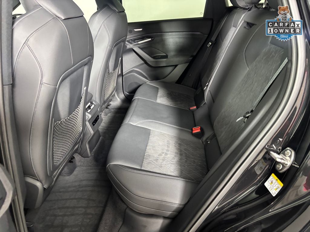 2025 Audi SQ6 e-tron Premium Plus quattro