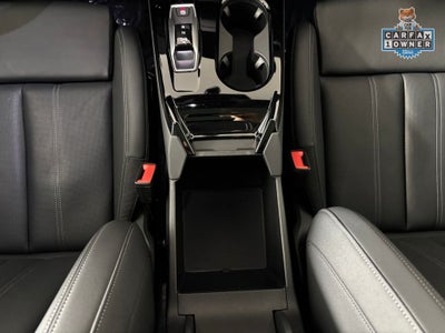 2025 Audi Q6 e-tron Prestige quattro