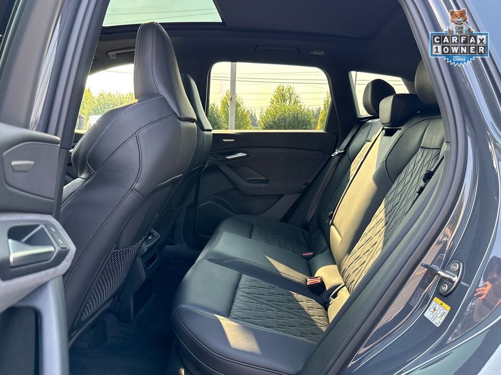 2025 Audi SQ6 e-tron Prestige quattro