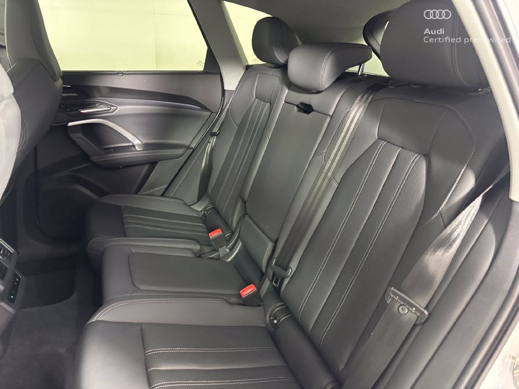 2025 Audi Q5 2.0T Prestige quattro