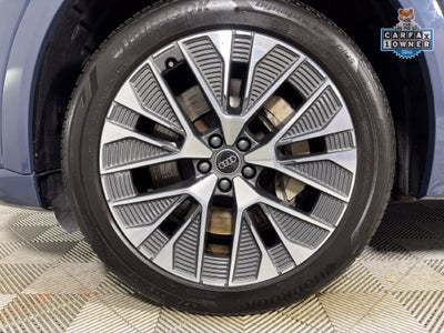 2024 Audi Q8 e-tron Prestige quattro