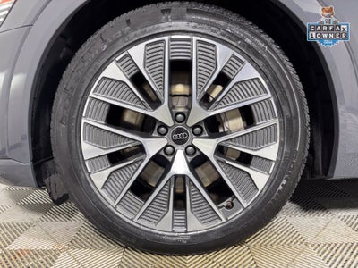 2024 Audi Q8 e-tron Prestige quattro