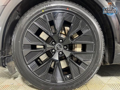 2024 Audi Q8 e-tron Prestige quattro