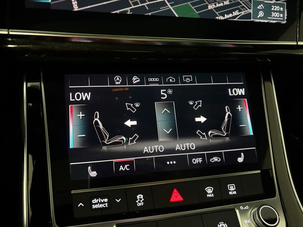 2022 Audi Q8 55 Premium quattro