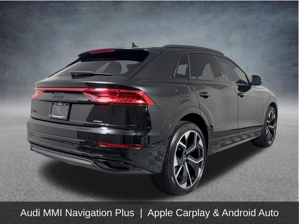 2022 Audi Q8 55 Premium quattro