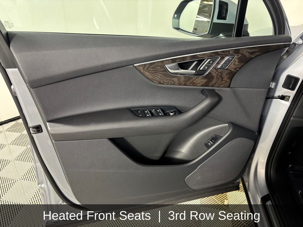 2020 Audi Q7 55 Premium quattro
