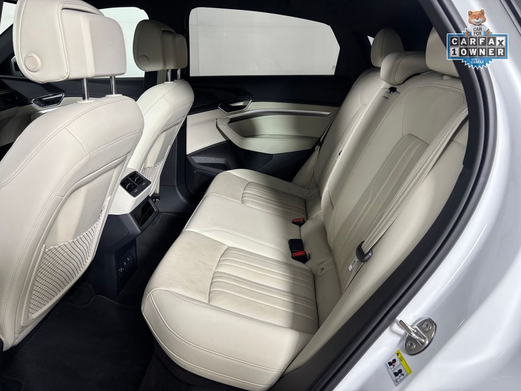2024 Audi Q8 Sportback e-tron Premium Plus S line quattro