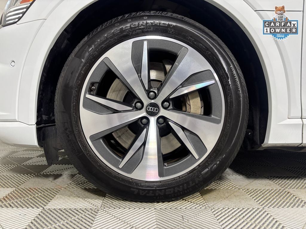 2024 Audi Q8 Sportback e-tron Premium Plus S line quattro