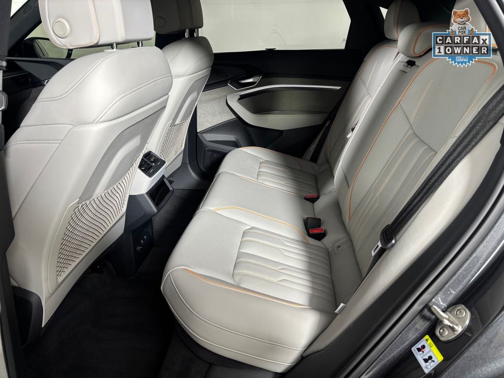 2024 Audi Q8 Sportback e-tron Prestige S line quattro