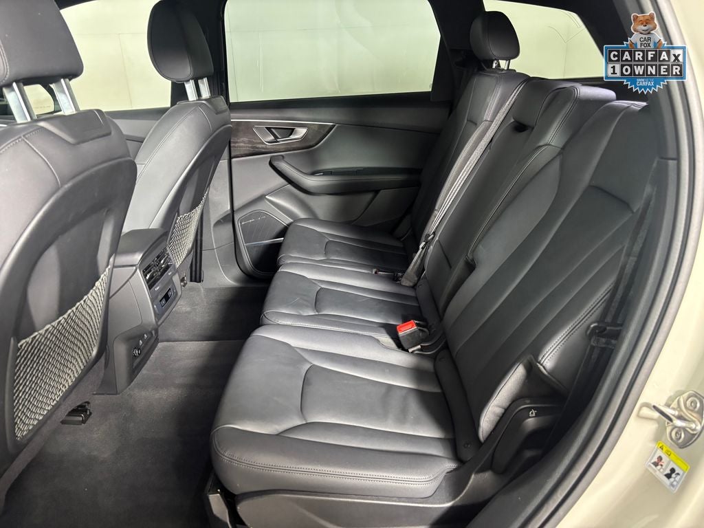 2023 Audi Q7 45 Premium Plus quattro