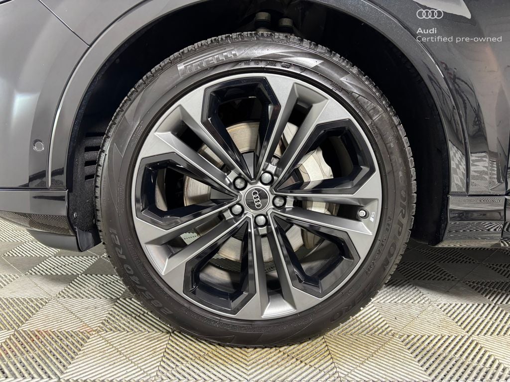 2025 Audi Q7 55 Prestige quattro
