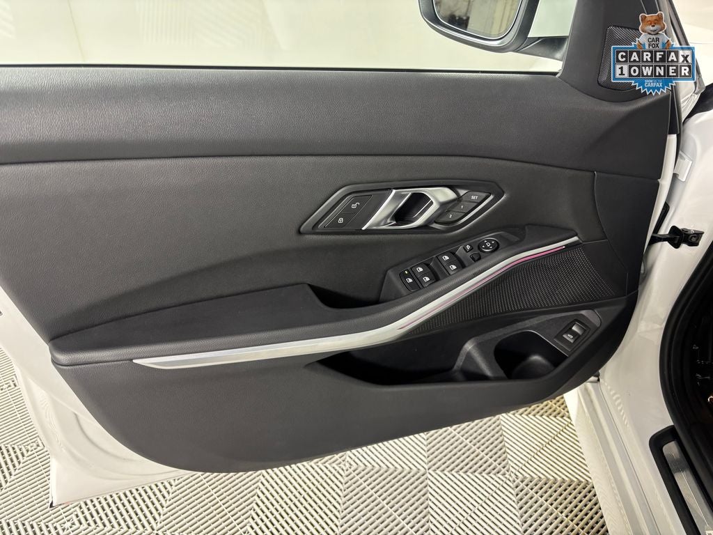 2025 BMW 3 Series 330i xDrive