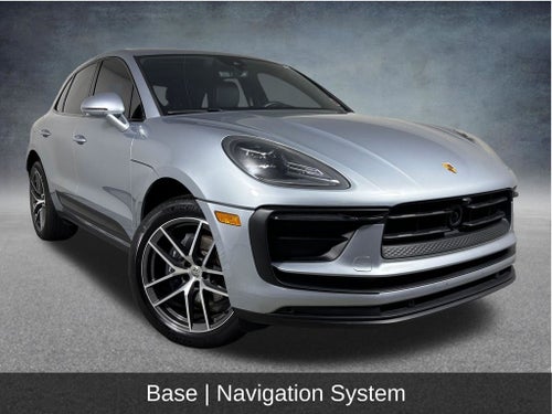 2023 Porsche Macan Base