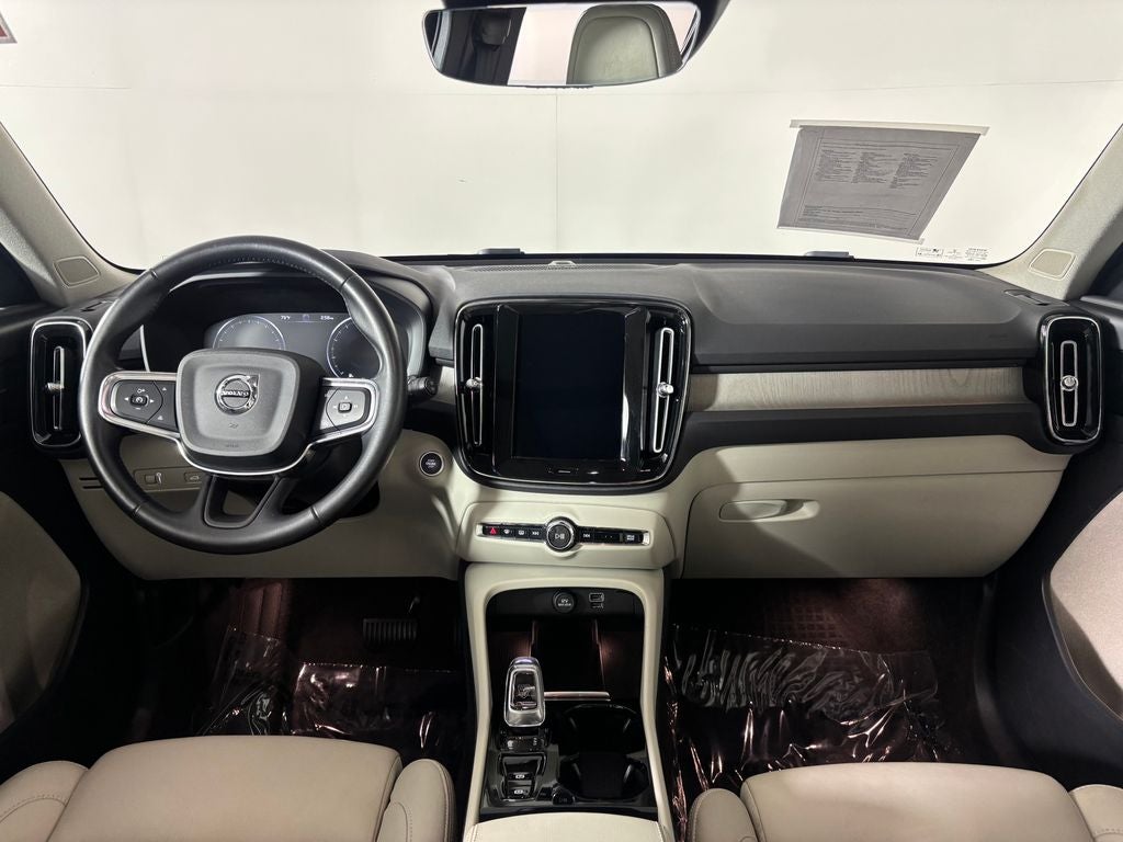 2021 Volvo XC40 T5 Inscription