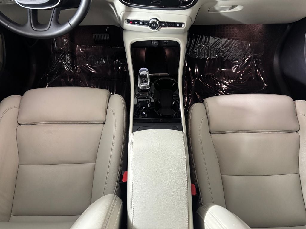 2021 Volvo XC40 T5 Inscription