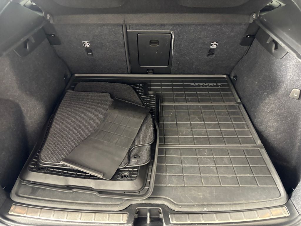 2021 Volvo XC40 T5 Inscription