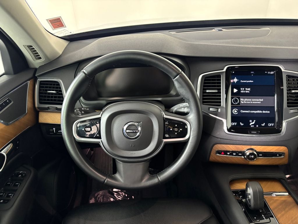 2022 Volvo XC90 Recharge Plug-In Hybrid T8 Inscription Expression 7 Passenger