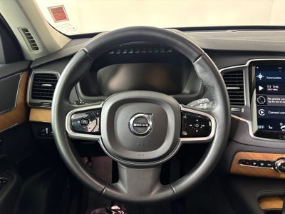 2022 Volvo XC90 Recharge Plug-In Hybrid T8 Inscription Expression 7 Passenger